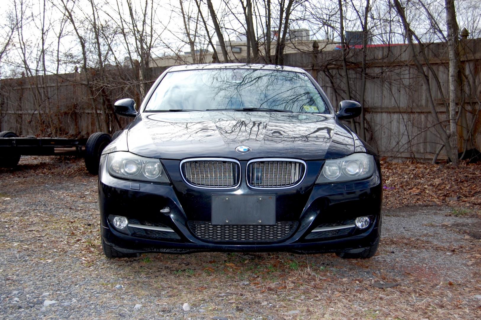 2011 Black /Black Leather BMW 3-Series 335i xDrive Sport (WBAPL5C58BA) with an 3.0L L6 DOHC 24V engine, 6-Speed Manual transmission, located at 6528 Lower York Road, New Hope, PA, 18938, (215) 862-9555, 40.358707, -74.977882 - Photo#2