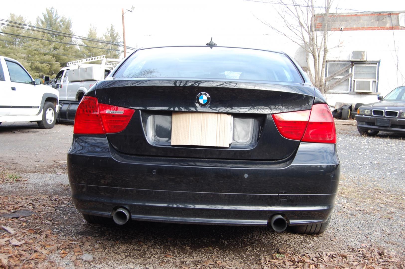 2011 Black /Black Leather BMW 3-Series 335i xDrive Sport (WBAPL5C58BA) with an 3.0L L6 DOHC 24V engine, 6-Speed Manual transmission, located at 6528 Lower York Road, New Hope, PA, 18938, (215) 862-9555, 40.358707, -74.977882 - Photo#6