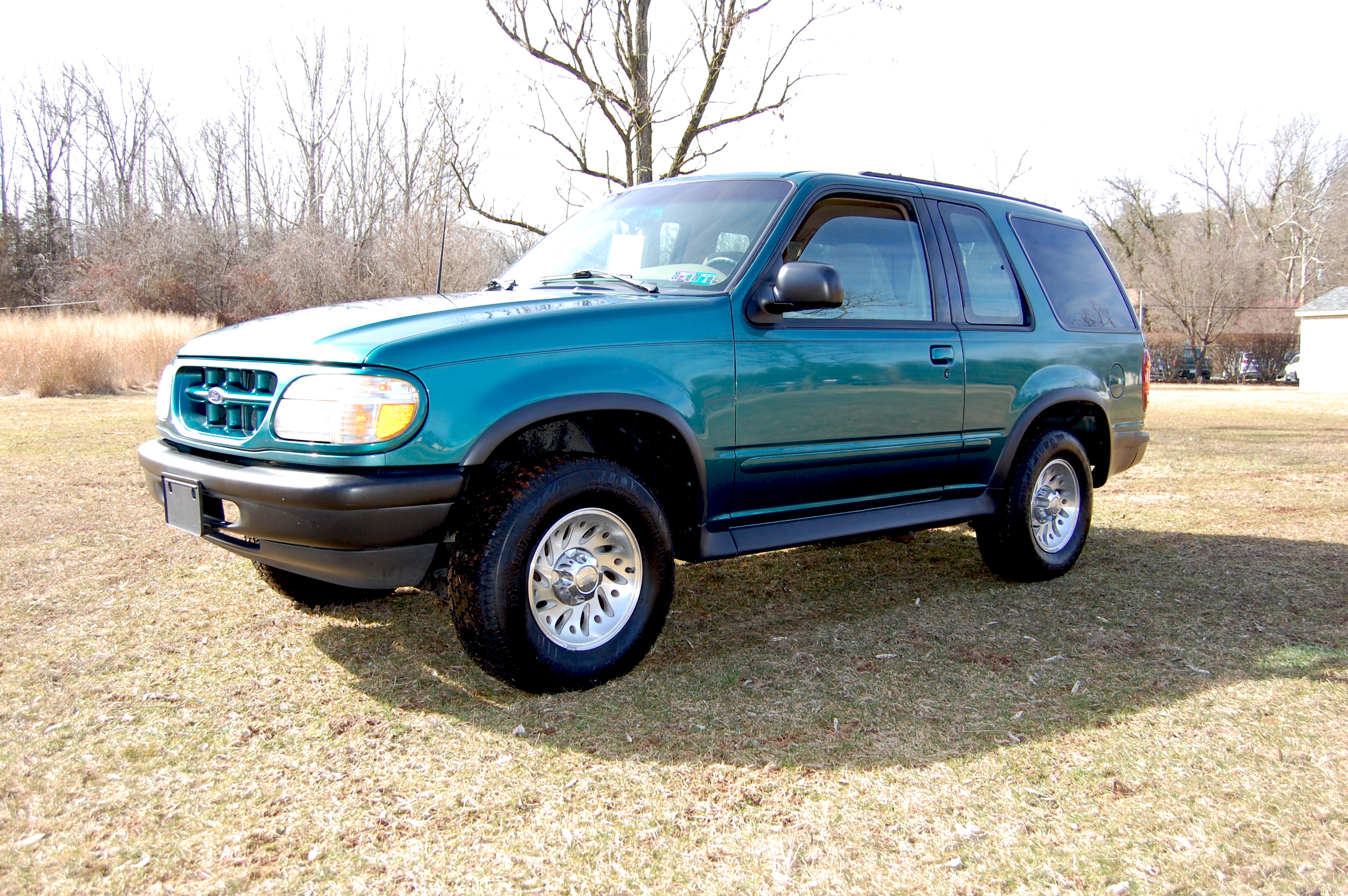 New Hope Auto Sales New Hope Auto Sales 1998 Ford Explorer Sport 2 Door 4wd