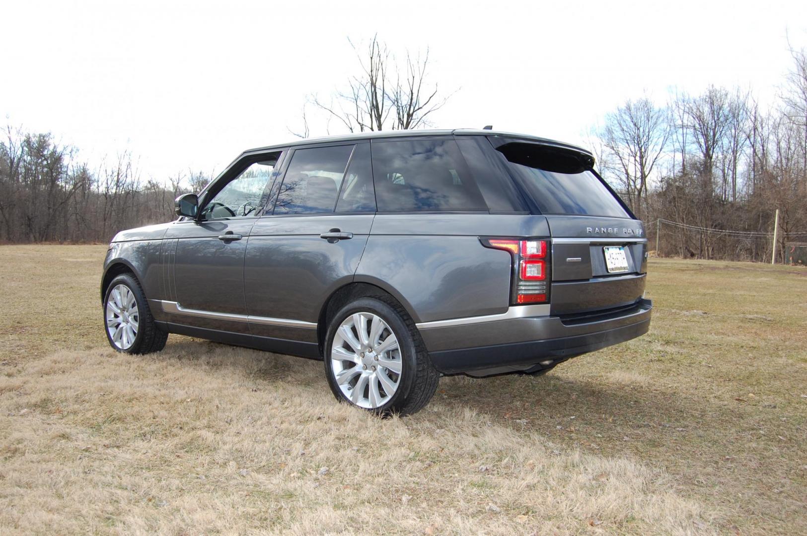 2016 Gray /Black Leather Land Rover Range Rover Supercharged (SALGS2EF6GA) with an 5.0L V8 DOHC 32V SUPERCHARGED engine, 8A transmission, located at 6528 Lower York Road, New Hope, PA, 18938, (215) 862-9555, 40.358707, -74.977882 - Gorgeous 2016 Land Rover Range Rover S/C.......Corris Grey/ Black leather interior, AWD, 5.0 Liter Supercharged V8 engine puts out around 500HP, automatic transmission, tilt/cruise, 2 Master keys, wood trim, keyless entry, power panoramic moonroof, power windows, mirrors, central locking system, d - Photo#2