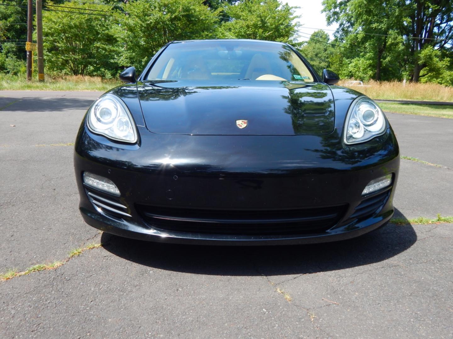 2011 Black /Tan leather Porsche Panamera (WP0AA2A71BL) with an 3.6 L V6 engine, Automatic transmission, located at 6528 Lower York Road, New Hope, PA, 18938, (215) 862-9555, 40.358707, -74.977882 - Here we have a 2011 Porsche Panamera in black, rear wheel drive, 3.6 L V6 automatic transmission, tan leather interior, keyless entry, cruise control, tilt steering, AC, power windows, power locks, power mirrors, power moonroof, wood trim, one master key, auto dimming mirrors, Bose sound system, pow - Photo#6