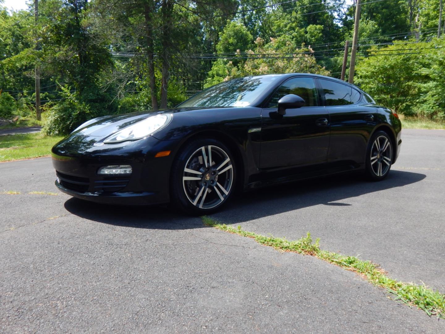 2011 Black /Tan leather Porsche Panamera (WP0AA2A71BL) with an 3.6 L V6 engine, Automatic transmission, located at 6528 Lower York Road, New Hope, PA, 18938, (215) 862-9555, 40.358707, -74.977882 - Here we have a 2011 Porsche Panamera in black, rear wheel drive, 3.6 L V6 automatic transmission, tan leather interior, keyless entry, cruise control, tilt steering, AC, power windows, power locks, power mirrors, power moonroof, wood trim, one master key, auto dimming mirrors, Bose sound system, pow - Photo#0