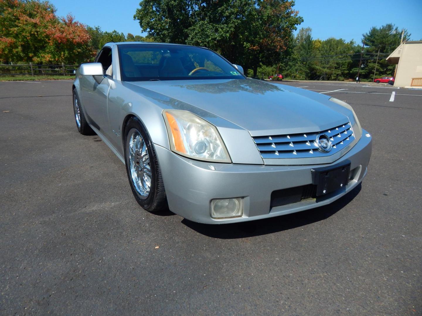 2006 Silver /Beige Leather Cadillac XLR Convertible (1G6YV36A065) with an 4.6L V8 DOHC 24V engine, 5-Speed Automatic Overdrive transmission, located at 6528 Lower York Road, New Hope, PA, 18938, (215) 862-9555, 40.358707, -74.977882 - Great Looking 2006 Cadillac XLR...Collectable, RWD 4.6 Liter V8, Auto Trans, Beige Leather Interior, Wood Trim, Keyless Entry, 1 Remote,1 Key, Cruise/Tilt/AC Power Windows, Power Locks, Power Mirrors, Power Hard Top, Power Heated Seats, Driver/Passenger Front Airbags, AM/FM/CD Bose Sound System, Aut - Photo#5