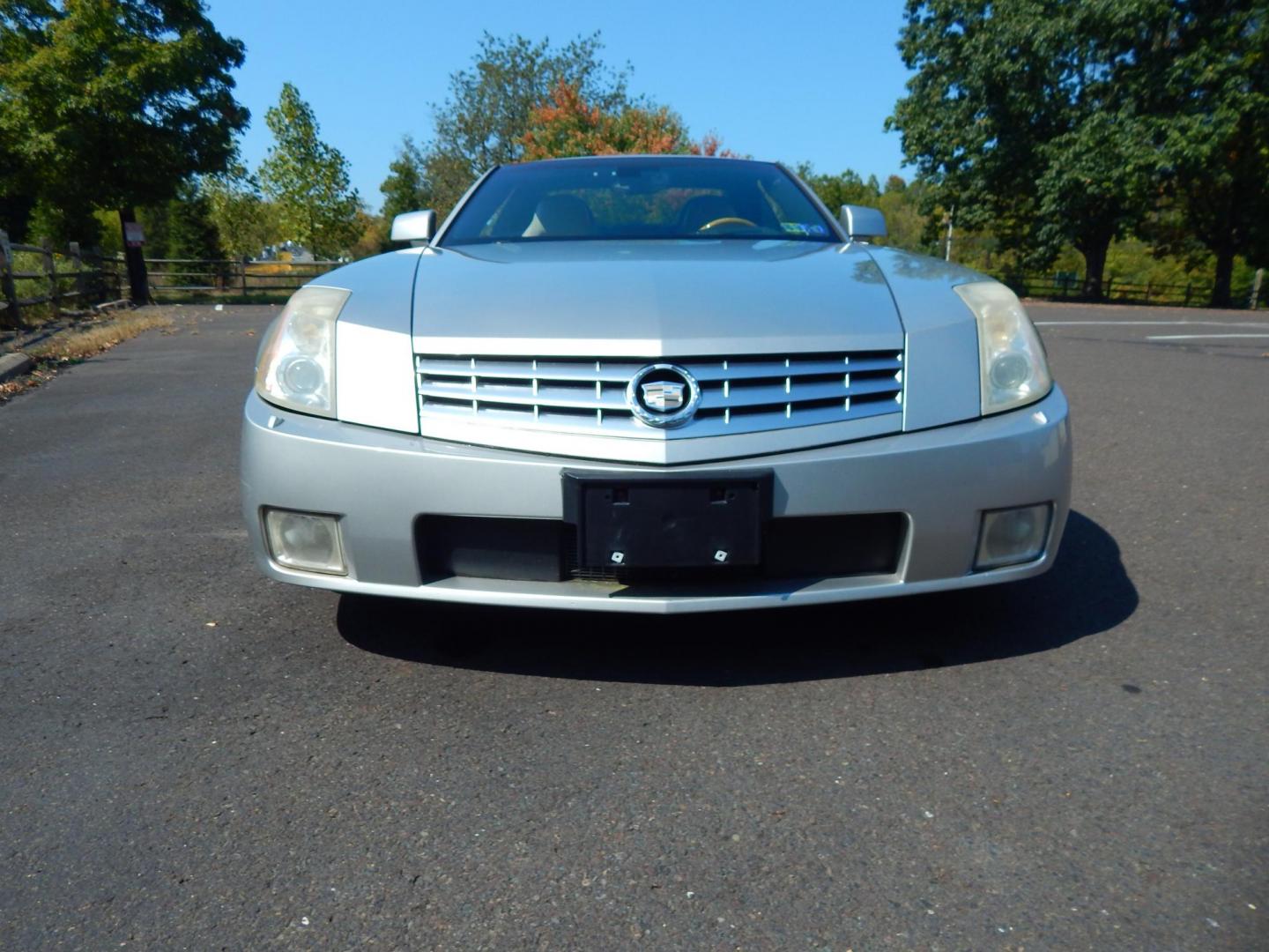 2006 Silver /Beige Leather Cadillac XLR Convertible (1G6YV36A065) with an 4.6L V8 DOHC 24V engine, 5-Speed Automatic Overdrive transmission, located at 6528 Lower York Road, New Hope, PA, 18938, (215) 862-9555, 40.358707, -74.977882 - Great Looking 2006 Cadillac XLR...Collectable, RWD 4.6 Liter V8, Auto Trans, Beige Leather Interior, Wood Trim, Keyless Entry, 1 Remote,1 Key, Cruise/Tilt/AC Power Windows, Power Locks, Power Mirrors, Power Hard Top, Power Heated Seats, Driver/Passenger Front Airbags, AM/FM/CD Bose Sound System, Aut - Photo#6