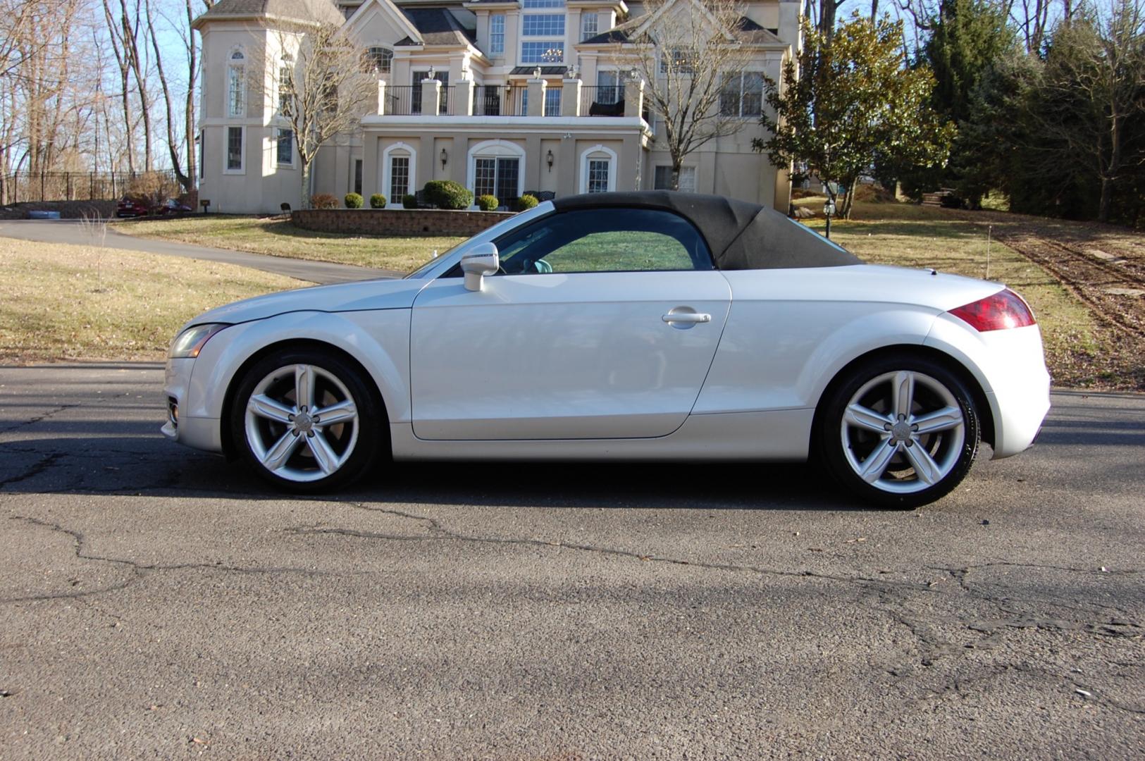 2012 Silver /Black Leather Audi TT Prestige 2.0T Quattro Roadster (TRU4FAFK1C1) with an 2.0L Turbo L4 DOHC 16V engine, 6-Speed Automatic transmission, located at 6528 Lower York Road, New Hope, PA, 18938, (215) 862-9555, 40.358707, -74.977882 - Here for sale is a 2012 AUDI TT Prestige Quattro Roadster. Under the hood is a strong running 2.0 liter turbocharged 4 cylinder which puts power to the Quattro AWD system via a smooth shifting automatic transmission. Features include; Black leather interior, keyless entry system, one master key, c - Photo#4