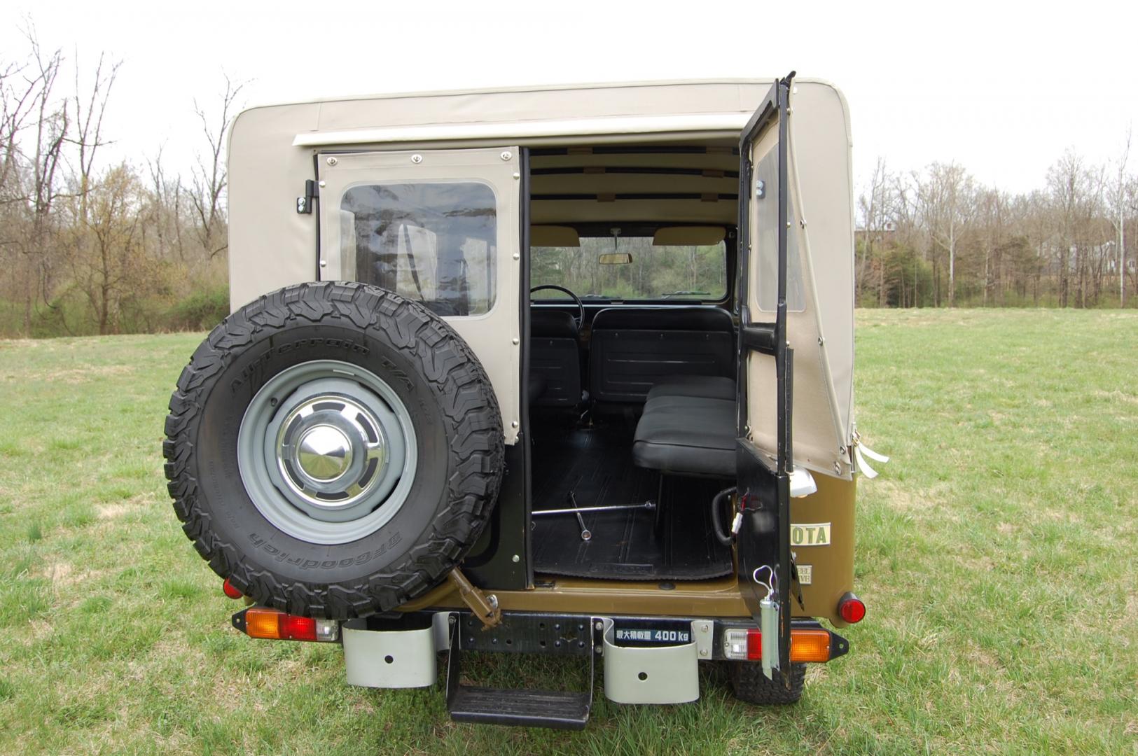 1980 Olive Brown /Black leather Toyota Land cruiser HJ45 (HJ45037701) with an 3.6 liter Diesel engine, 4 speed manual transmission, located at 6528 Lower York Road, New Hope, PA, 18938, (215) 862-9555, 40.358707, -74.977882 - Here for sale we have a freshly restored, super cool 1980 Toyota Land Cruiser HJ45 "Troop Carrier". Under the hood is a strong running 3.6 liter 6 cylinder Diesel engine which puts power to 2 or 4 wheels via a 4 speed manual transmission. Features include; Black leather interior, bench seat in fro - Photo#9