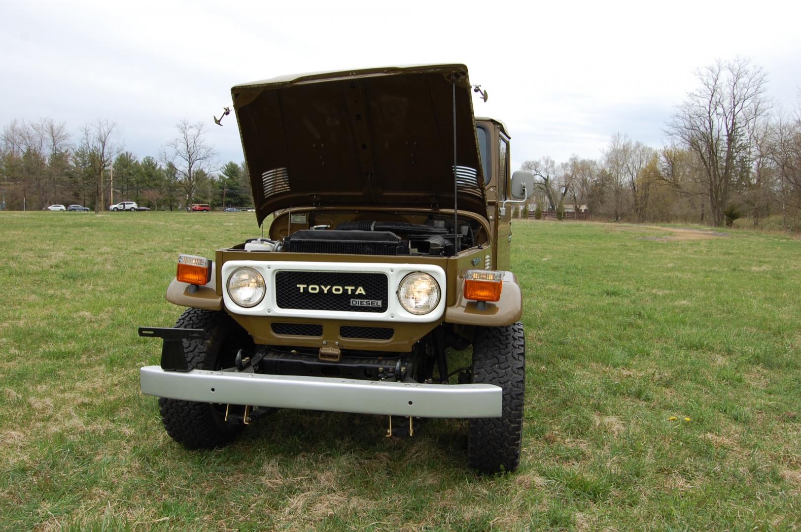 1980 Olive Brown /Black leather Toyota Land cruiser HJ45 (HJ45037701) with an 3.6 liter Diesel engine, 4 speed manual transmission, located at 6528 Lower York Road, New Hope, PA, 18938, (215) 862-9555, 40.358707, -74.977882 - Here for sale we have a freshly restored, super cool 1980 Toyota Land Cruiser HJ45 "Troop Carrier". Under the hood is a strong running 3.6 liter 6 cylinder Diesel engine which puts power to 2 or 4 wheels via a 4 speed manual transmission. Features include; Black leather interior, bench seat in fro - Photo#23