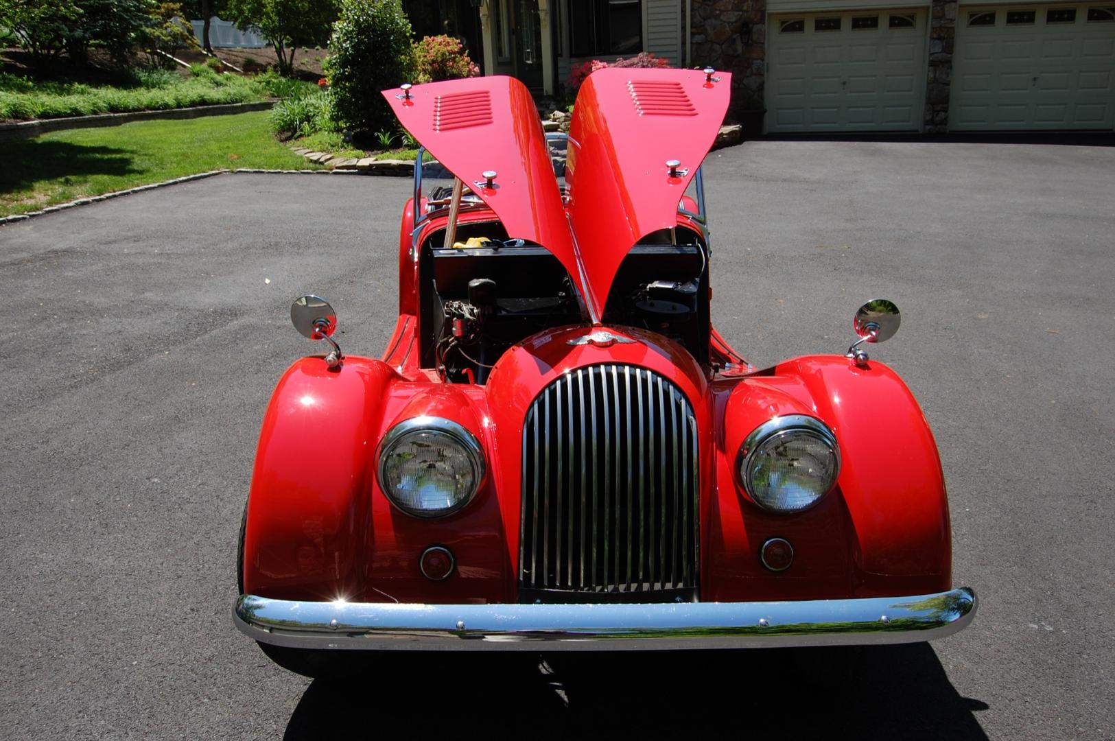 1958 RED /Black vinyl w/red piping Morgan 4/4 series 2 (A329) , 3 speed manual transmission, located at 6528 Lower York Road, New Hope, PA, 18938, (215) 862-9555, 40.358707, -74.977882 - Photo#17