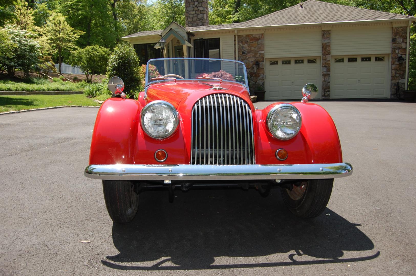 1958 RED /Black vinyl w/red piping Morgan 4/4 series 2 (A329) , 3 speed manual transmission, located at 6528 Lower York Road, New Hope, PA, 18938, (215) 862-9555, 40.358707, -74.977882 - Photo#6