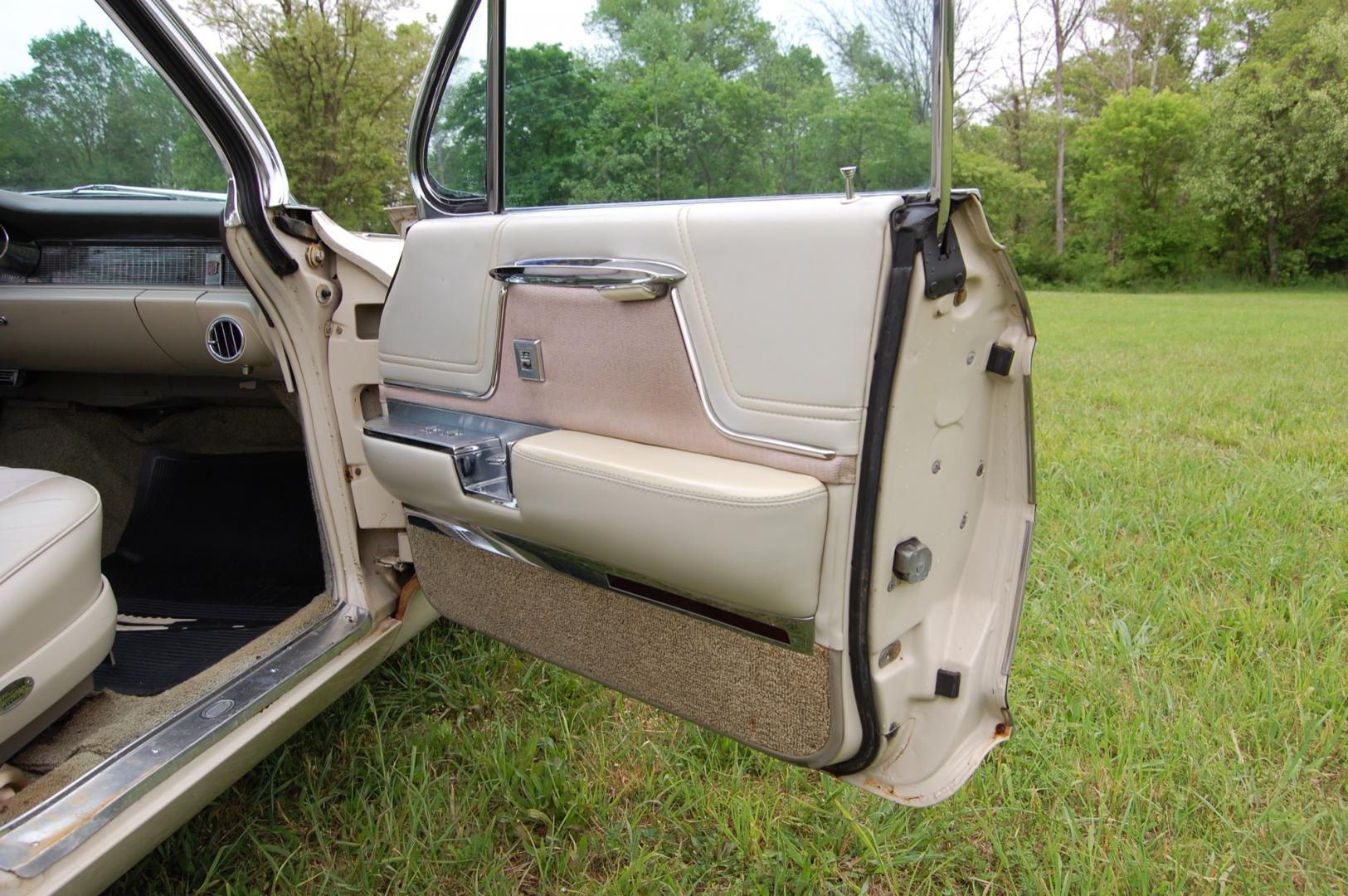 1962 light sandalwood /Beige Cadillac Sedan Deville (62L049281) with an V8 engine, Automatic transmission, located at 6528 Lower York Road, New Hope, PA, 18938, (215) 862-9555, 40.358707, -74.977882 - Here we have an all original Cadillac Sedan Deville also known as series 62. This vehicle has been locally owned for many years. Under the hood there is a strong running 6.4L 390 cubic inch V8 putting power to the rear wheels via a smooth shifting automatic transmission. The interior is in very nice - Photo#14