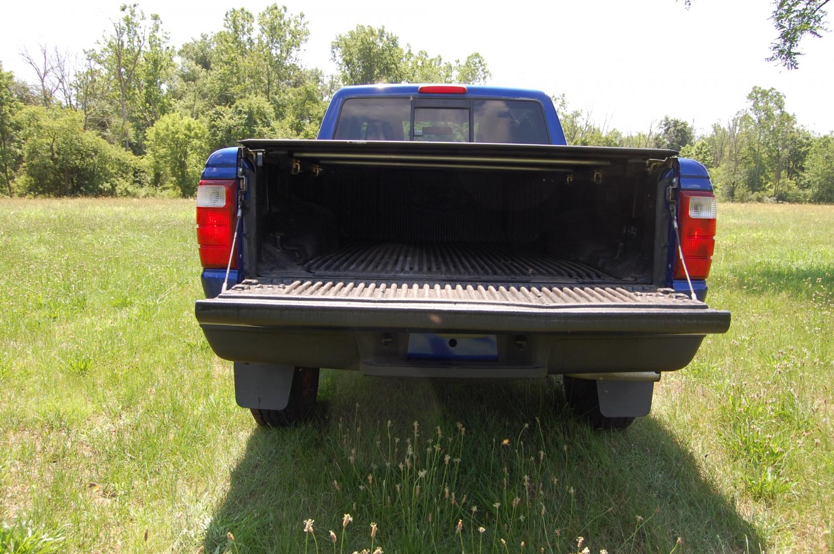 2005 Blue /Black/Gray cloth Ford Ranger Edge (1FTYR14U35P) with an 3.0L V6 OHV 12V engine, Automatic transmission, located at 6528 Lower York Road, New Hope, PA, 18938, (215) 862-9555, 40.358707, -74.977882 - Here for sale is a 2005 Ford Ranger superb Edge edition. Under the hood is a strong running 3.0 liter V6 which puts power to the rear wheels via it automatic transmission. Features include; Black/Gray cloth interior, cruise control, tilt steering wheel, cold AC, roll up windows, manual mirrors, ma - Photo#12