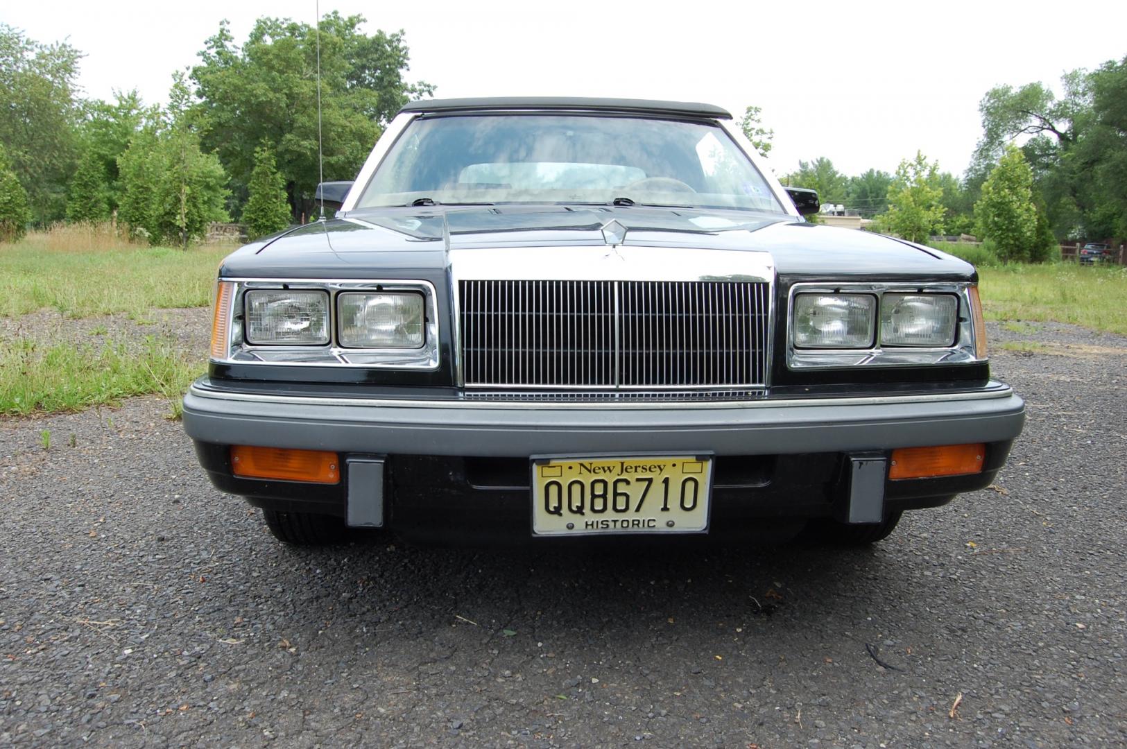 1986 /Tan Leather Chrysler LeBaron Convertible (1C3BC55E3GG) with an 2.2L L4 SOHC 8V TURBO engine, Automatic transmission, located at 6528 Lower York Road, New Hope, PA, 18938, (215) 862-9555, 40.358707, -74.977882 - Very clean 1986 Chrysler LeBaron Town+Country Woodie Convertible, powered by a 2.2 Liter turbo charged engine, automatic transmission, tilt wheel, cruise control, black paint, black power top, tan leather interior, good clean original condition, power drivers seat, power windows, locks, wire wheel - Photo#9