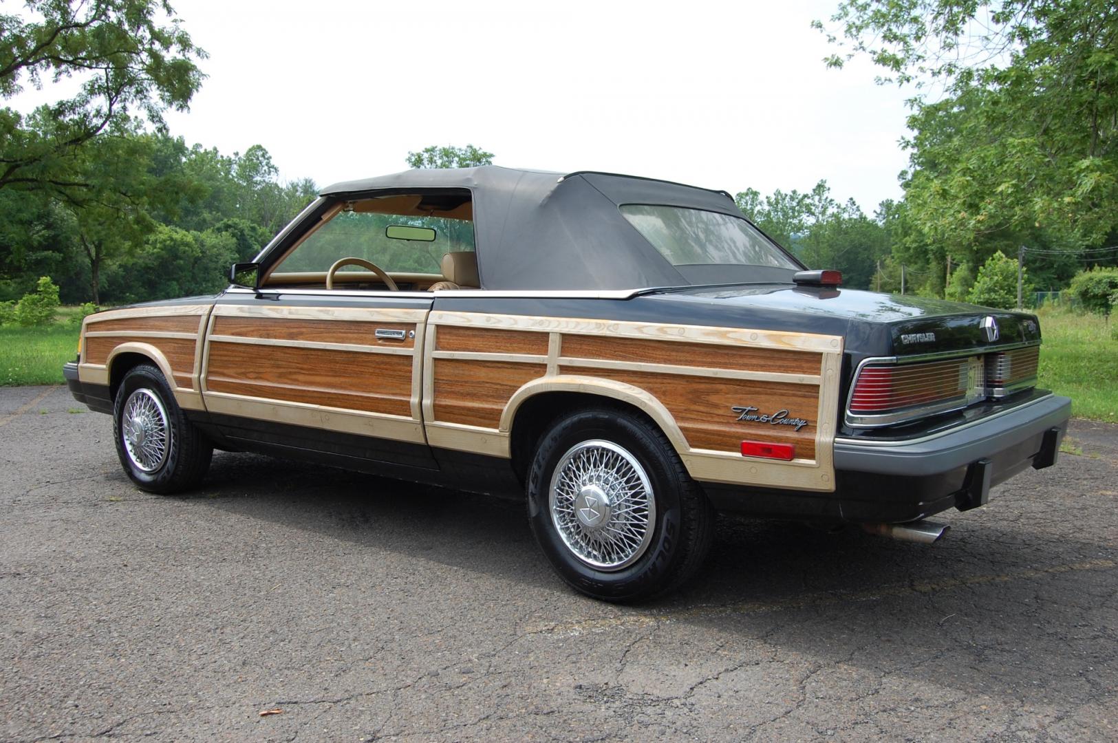 1986 /Tan Leather Chrysler LeBaron Convertible (1C3BC55E3GG) with an 2.2L L4 SOHC 8V TURBO engine, Automatic transmission, located at 6528 Lower York Road, New Hope, PA, 18938, (215) 862-9555, 40.358707, -74.977882 - Very clean 1986 Chrysler LeBaron Town+Country Woodie Convertible, powered by a 2.2 Liter turbo charged engine, automatic transmission, tilt wheel, cruise control, black paint, black power top, tan leather interior, good clean original condition, power drivers seat, power windows, locks, wire wheel - Photo#6