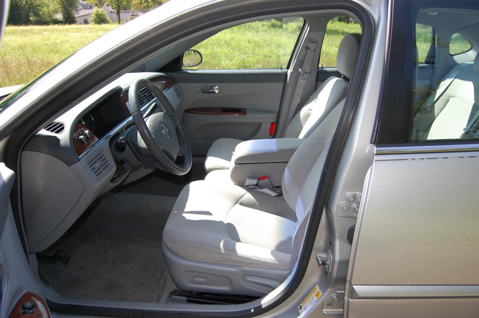 2006 Silver /Gray Cloth Buick LaCrosse CX (2G4WC582261) with an 3.8L V6 OHV 12V engine, 4-Speed Automatic Overdrive transmission, located at 6528 Lower York Road, New Hope, PA, 18938, (215) 862-9555, 40.358707, -74.977882 - Here for sale is a very nice driving 2006 Buick LaCrosse CX sedan. Under the hood is a strong running 3.8 liter V6 which puts power to the front wheels via a smooth shifting automatic transmission. Features include; Gray cloth interior in great shape, wood grain trim, one key, cruise control, tilt - Photo#9