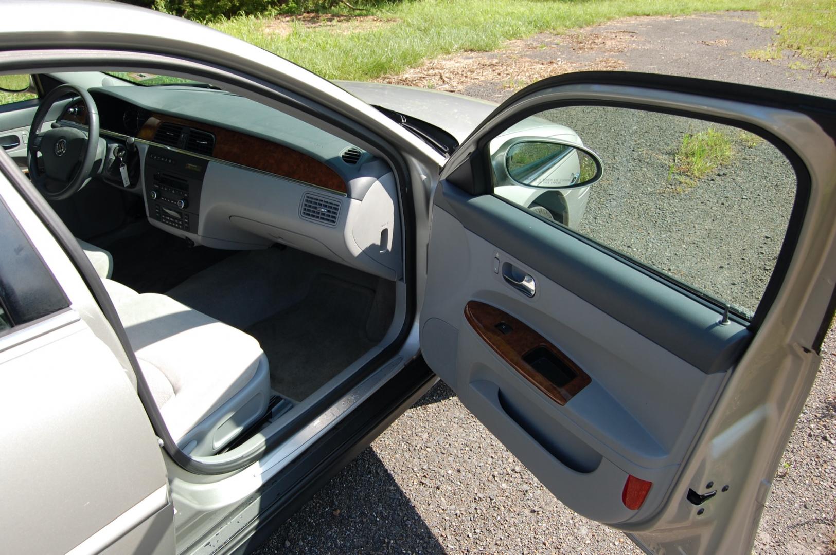 2006 Silver /Gray Cloth Buick LaCrosse CX (2G4WC582261) with an 3.8L V6 OHV 12V engine, 4-Speed Automatic Overdrive transmission, located at 6528 Lower York Road, New Hope, PA, 18938, (215) 862-9555, 40.358707, -74.977882 - Here for sale is a very nice driving 2006 Buick LaCrosse CX sedan. Under the hood is a strong running 3.8 liter V6 which puts power to the front wheels via a smooth shifting automatic transmission. Features include; Gray cloth interior in great shape, wood grain trim, one key, cruise control, tilt - Photo#15