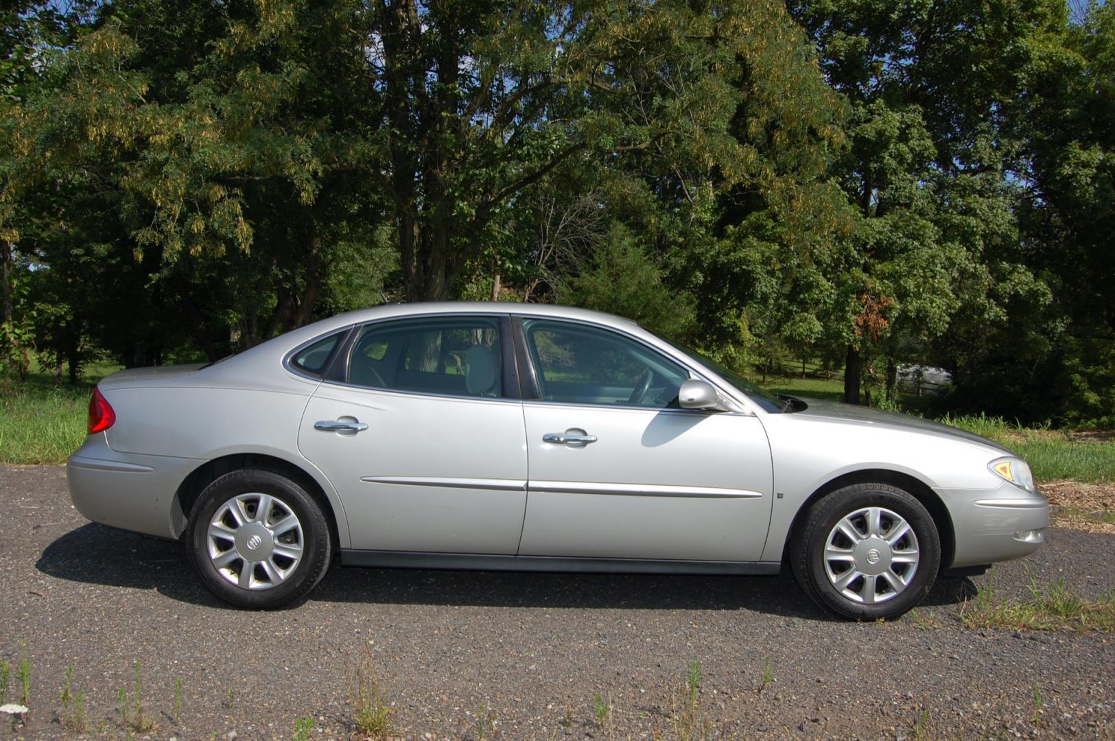 2006 Silver /Gray Cloth Buick LaCrosse CX (2G4WC582261) with an 3.8L V6 OHV 12V engine, 4-Speed Automatic Overdrive transmission, located at 6528 Lower York Road, New Hope, PA, 18938, (215) 862-9555, 40.358707, -74.977882 - Here for sale is a very nice driving 2006 Buick LaCrosse CX sedan. Under the hood is a strong running 3.8 liter V6 which puts power to the front wheels via a smooth shifting automatic transmission. Features include; Gray cloth interior in great shape, wood grain trim, one key, cruise control, tilt - Photo#6