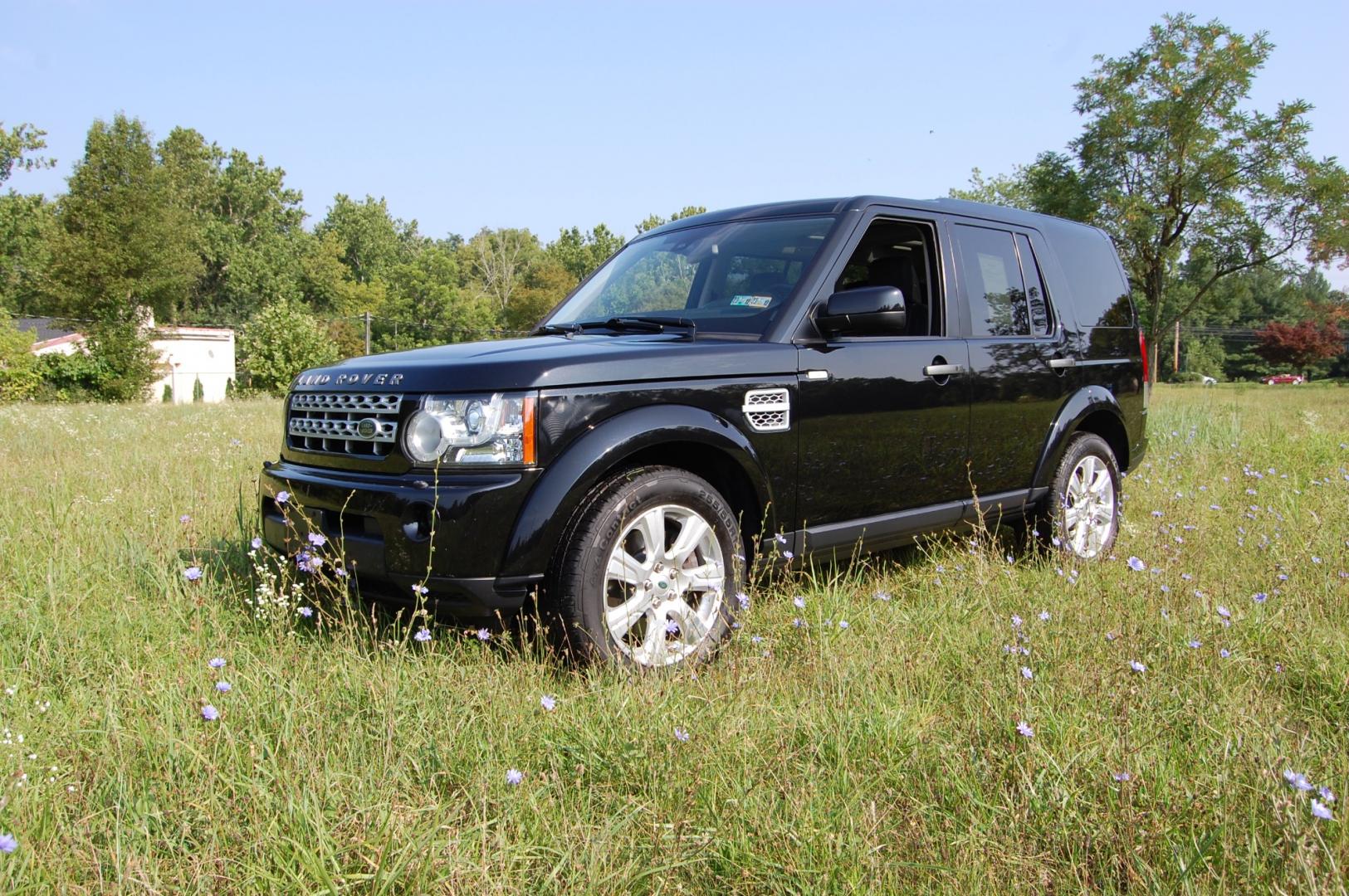 2013 Black /Black Leather Land Rover LR4 HSE Luxury (SALAK2D46DA) with an 5.0L V8 DOHC 32V engine, 6-Speed Automatic transmission, located at 6528 Lower York Road, New Hope, PA, 18938, (215) 862-9555, 40.358707, -74.977882 - Here for sale is a very nice ONE OWNER, 2013 Land Rover LR4 HSE Luxury package. Under the hood is a strong running 5.0 liter V8 which puts power to the intelligent all wheel drive system via a smooth shifting automatic transmission with a dual range transfer case. Features include; Black leather - Photo#0