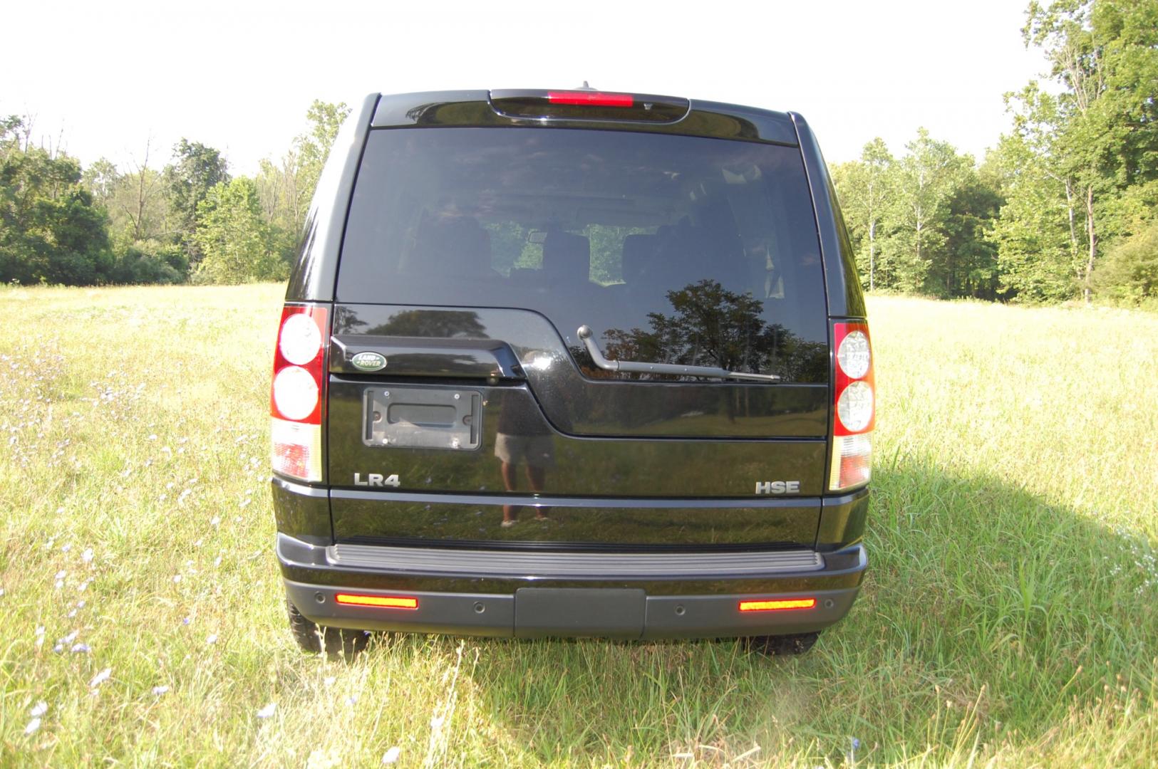 2013 Black /Black Leather Land Rover LR4 HSE Luxury (SALAK2D46DA) with an 5.0L V8 DOHC 32V engine, 6-Speed Automatic transmission, located at 6528 Lower York Road, New Hope, PA, 18938, (215) 862-9555, 40.358707, -74.977882 - Here for sale is a very nice ONE OWNER, 2013 Land Rover LR4 HSE Luxury package. Under the hood is a strong running 5.0 liter V8 which puts power to the intelligent all wheel drive system via a smooth shifting automatic transmission with a dual range transfer case. Features include; Black leather - Photo#7