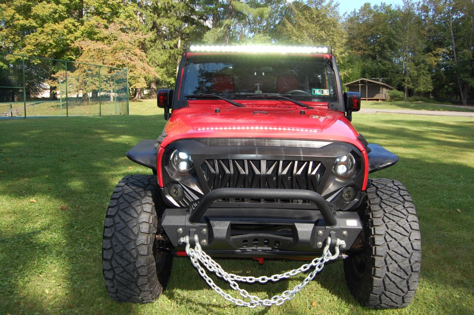 2013 RED /Black cloth Jeep Wrangler Sport (1C4AJWAG2DL) with an 3.6L V6 DOHC 24V FFV engine, Automatic transmission, located at 6528 Lower York Road, New Hope, PA, 18938, (215) 862-9555, 40.358707, -74.977882 - Here for sale is a very cool 2013 Jeep Wrangler sport 2 door. Under the hood is a strong running 3.6 liter V6 which puts power to 2 or 4 wheels via a smooth shifting automatic transmission. Features include; Black cloth interior with red/black seat covers, 2 keys, remote start system, cruise contr - Photo#6