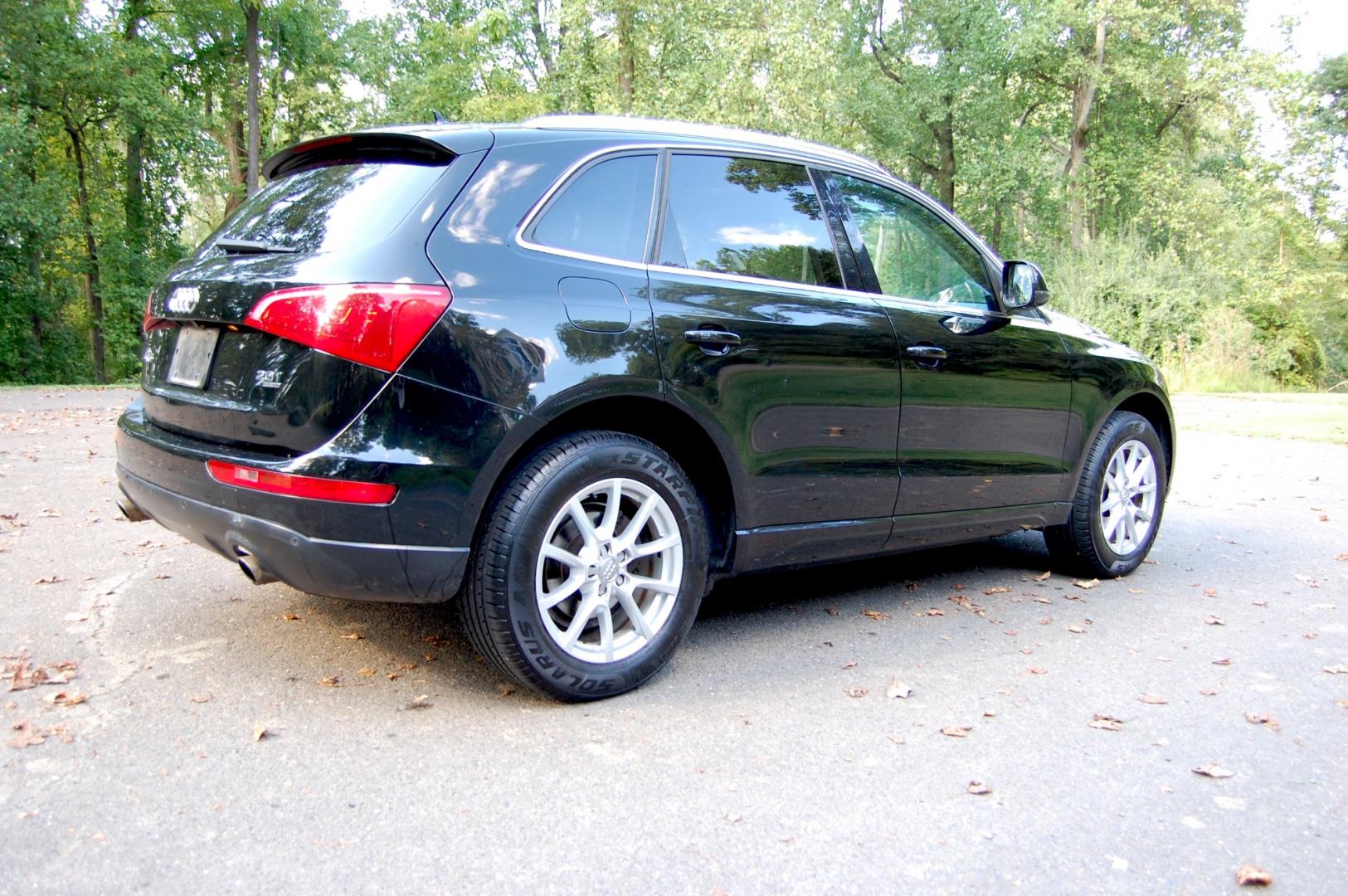 2011 Black /Black Leather Audi Q5 2.0 quattro Premium Plus (WA1LFAFP1BA) with an 2.0L L4 DOHC 16V engine, 6-Speed Automatic transmission, located at 6528 Lower York Road, New Hope, PA, 18938, (215) 862-9555, 40.358707, -74.977882 - Here for sale is a nice 2011 Audi Q5 Premium Plus. This vehicle has a Reconstructed PA title but is is great running and driving condition. Under the hood is a strong running 2.0 liter turbocharged 4 cylinder which puts power to the Quattro AWD system via a smooth shifting automatic transmission. - Photo#3