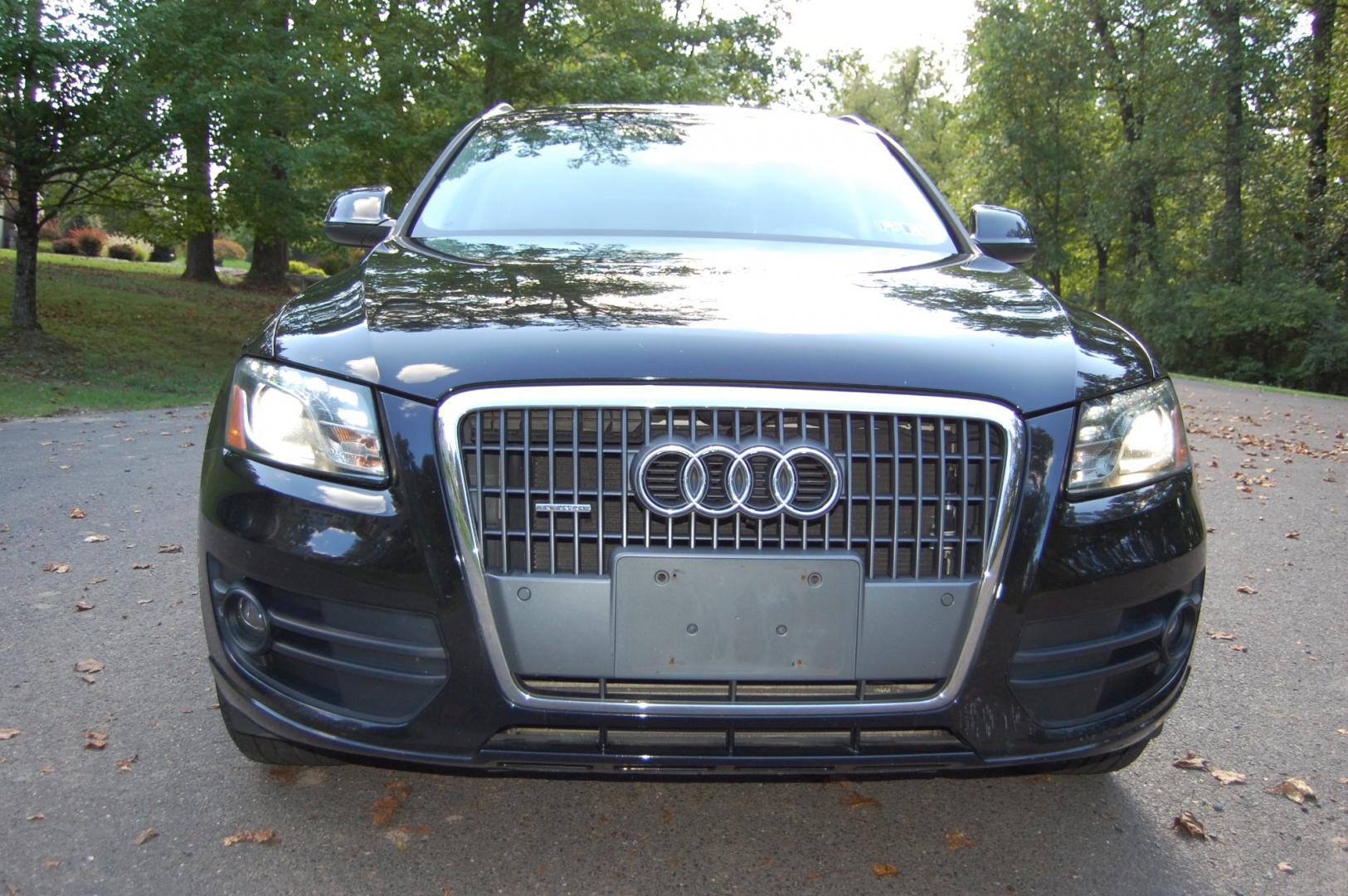 2011 Black /Black Leather Audi Q5 2.0 quattro Premium Plus (WA1LFAFP1BA) with an 2.0L L4 DOHC 16V engine, 6-Speed Automatic transmission, located at 6528 Lower York Road, New Hope, PA, 18938, (215) 862-9555, 40.358707, -74.977882 - Here for sale is a nice 2011 Audi Q5 Premium Plus. This vehicle has a Reconstructed PA title but is is great running and driving condition. Under the hood is a strong running 2.0 liter turbocharged 4 cylinder which puts power to the Quattro AWD system via a smooth shifting automatic transmission. - Photo#8