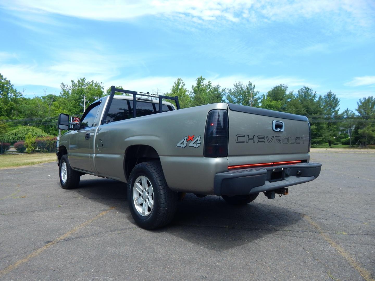 2003 Gray /Gray Cloth Chevrolet Silverado 1500 Long Bed 4WD (1GCEK14V93Z) with an 4.8L V8 OHV 16V engine, Automatic transmission, located at 6528 Lower York Road, New Hope, PA, 18938, (215) 862-9555, 40.358707, -74.977882 - Here we have a great running and driving 2003 Chevy Silverado 1500 with a 4.8L V8 putting power to a 4x4 automatic transmission. Options include: gray cloth, dual climate controls, Kenwood head unit for radio, reverse camera, bench seat, aftermarket window tint, tilt steering wheel, roll up windows, - Photo#2