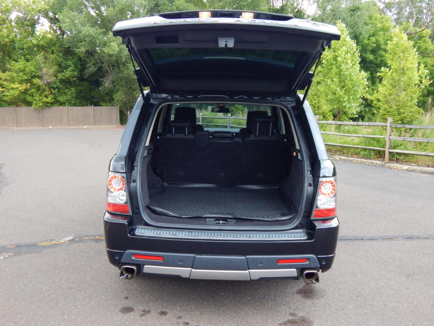 2011 Black /Black Leather Land Rover Range Rover Sport GT Limited Edition (SALSF2D45BA) with an 5.0L V8 engine, Automatic transmission, located at 6528 Lower York Road, New Hope, PA, 18938, (215) 862-9555, 40.358707, -74.977882 - Here we have a beautiful Range Rover Sport HSE GT Limited Edition with a 5.0L V8 putting power to all four wheels via a smooth shifting automatic transmission. Options include: black leather, dual climate control, headed seats all around, air suspension, AM/FM/SAT/CD/USB/AUX radio with navigation, H - Photo#18