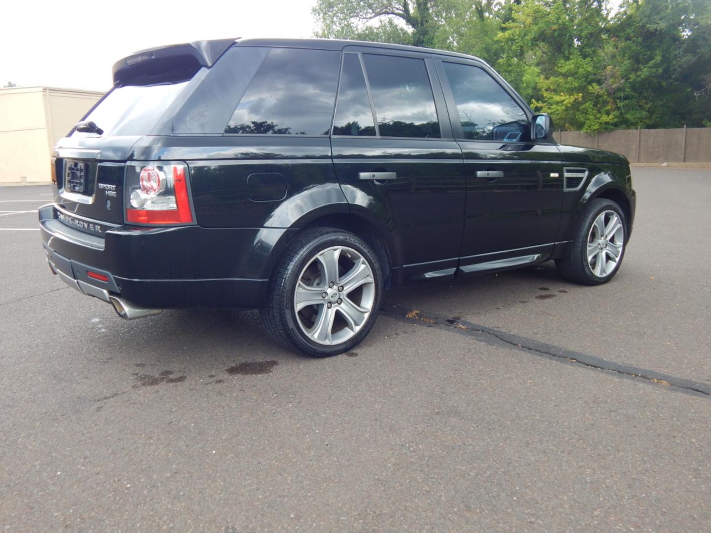 2011 Black /Black Leather Land Rover Range Rover Sport GT Limited Edition (SALSF2D45BA) with an 5.0L V8 engine, Automatic transmission, located at 6528 Lower York Road, New Hope, PA, 18938, (215) 862-9555, 40.358707, -74.977882 - Here we have a beautiful Range Rover Sport HSE GT Limited Edition with a 5.0L V8 putting power to all four wheels via a smooth shifting automatic transmission. Options include: black leather, dual climate control, headed seats all around, air suspension, AM/FM/SAT/CD/USB/AUX radio with navigation, H - Photo#3