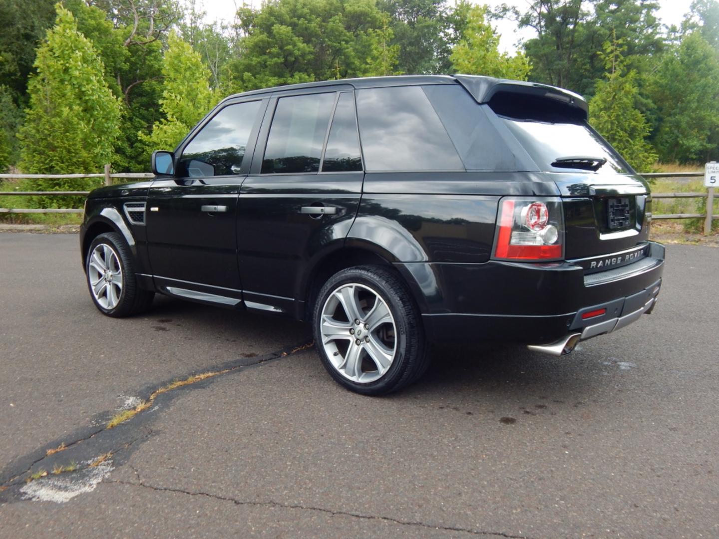 2011 Black /Black Leather Land Rover Range Rover Sport GT Limited Edition (SALSF2D45BA) with an 5.0L V8 engine, Automatic transmission, located at 6528 Lower York Road, New Hope, PA, 18938, (215) 862-9555, 40.358707, -74.977882 - Here we have a beautiful Range Rover Sport HSE GT Limited Edition with a 5.0L V8 putting power to all four wheels via a smooth shifting automatic transmission. Options include: black leather, dual climate control, headed seats all around, air suspension, AM/FM/SAT/CD/USB/AUX radio with navigation, H - Photo#11