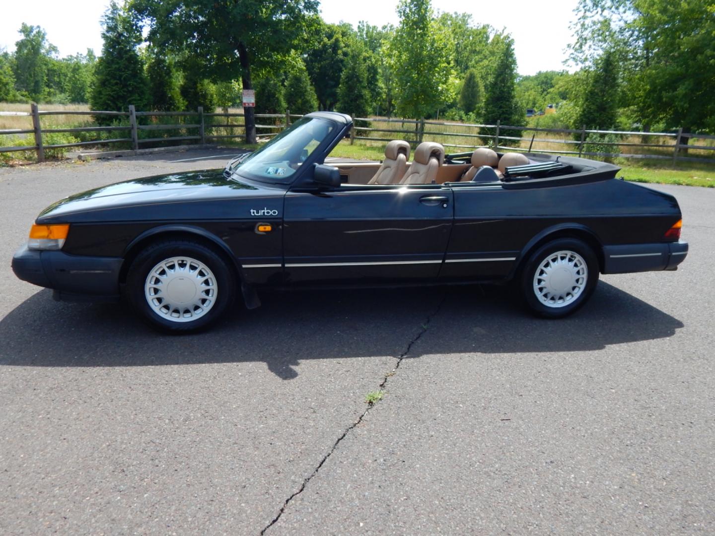 1989 Black /Tan Leather Saab 900 Turbo convertible (YS3AT76L0K7) with an 2.0L L4 DOHC 16V TURBO engine, 3-Speed Automatic transmission, located at 6528 Lower York Road, New Hope, PA, 18938, (215) 862-9555, 40.358707, -74.977882 - Photo#0