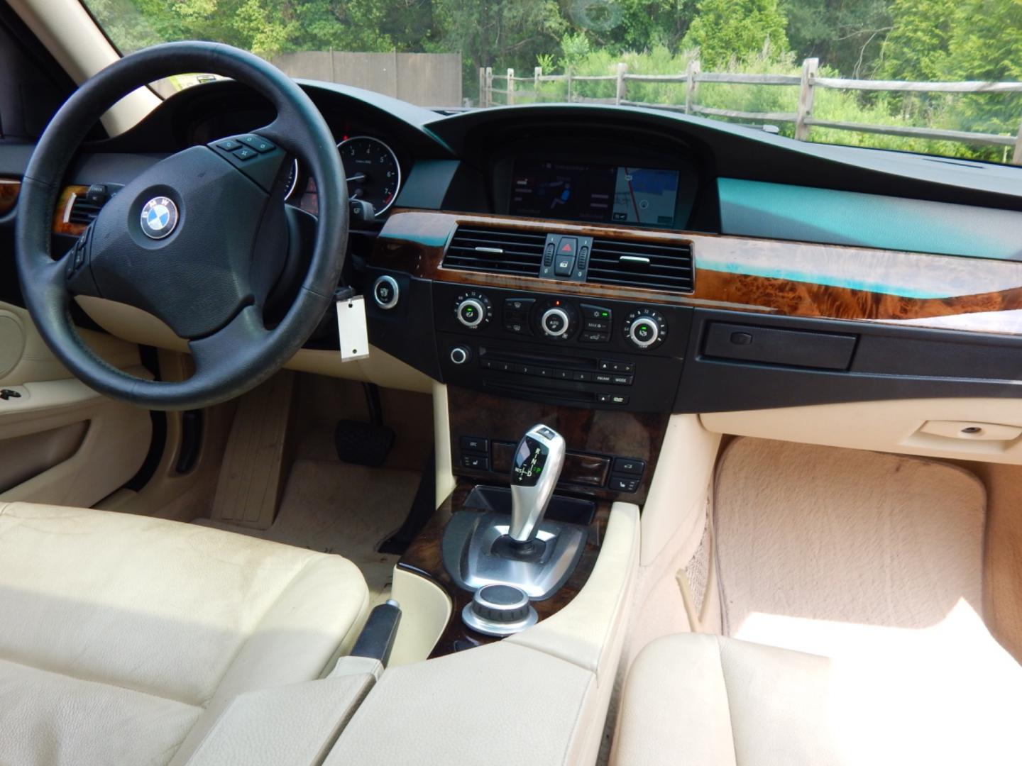 2008 Black /Tan Leather BMW 5-Series 528i (WBANU53518C) with an 3.0L L6 DOHC 24V engine, Automatic transmission, located at 6528 Lower York Road, New Hope, PA, 18938, (215) 862-9555, 40.358707, -74.977882 - Here we have a BMW 5 series with a 3.0L 6 cylinder engine putting power to the rear wheels via a smooth shifting automatic transmission. Options include: tan leather, wood trim, one master key, cruise control, tilt steering wheel, power windows/locks/mirrors, power seats, heated seats, power sunroof - Photo#12