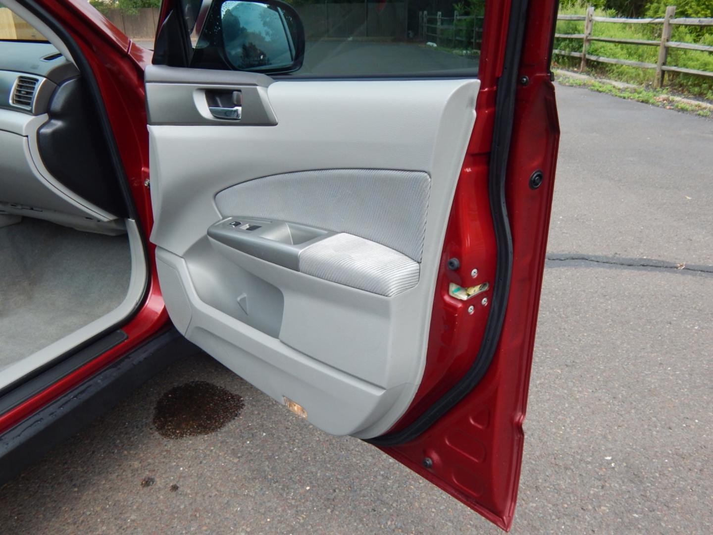 2010 RED /Gray Cloth Subaru Forester Forester (JF2SH6CC1AH) with an 2.5L H4 engine, Automatic transmission, located at 6528 Lower York Road, New Hope, PA, 18938, (215) 862-9555, 40.358707, -74.977882 - Here we have a Subaru Forester with a 2.5L H4 engine putting power to all four wheels via an automatic transmission. Options include: gray cloth, power moving drivers seat, heated front seats, A/C and heat, AM/FM/SAT/CD/AUX radio, cruise control, tilt steering wheel, power windows/locks/mirrors, pow - Photo#21