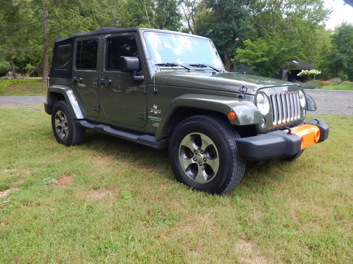 2016 Green /Black Cloth Jeep Wrangler (1C4HJWEG7GL) with an 3.6L V6 engine, Automatic transmission, located at 6528 Lower York Road, New Hope, PA, 18938, (215) 862-9555, 40.358707, -74.977882 - Photo#0