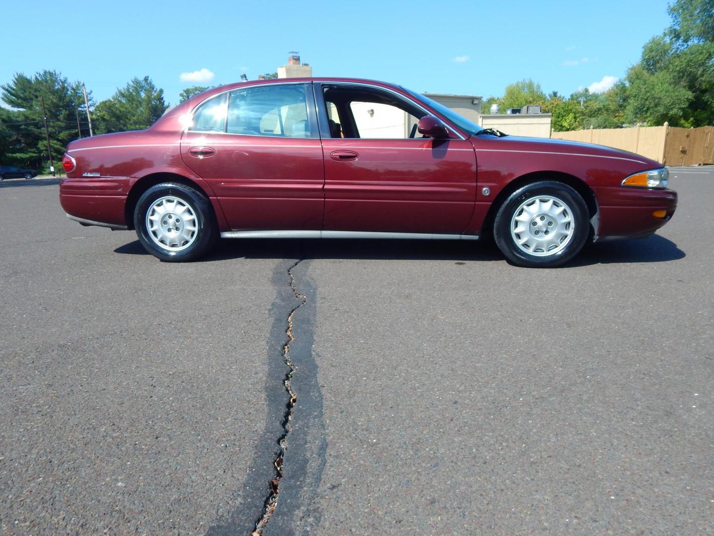 2002 Red /Gray Leather Buick LeSabre Limited (1G4HR54K12U) with an 3.8L V6 OHV 12V engine, 4-Speed Automatic Overdrive transmission, located at 6528 Lower York Road, New Hope, PA, 18938, (215) 862-9555, 40.358707, -74.977882 - Here we have a great running and driving Buick Lesabre with a 3.8L V6 putting power to the front wheels via a smooth shifting automatic transmission. Options include: gray leather, dual power seats, dual climate controls, AM/FM/CD/TAPE radio, cruise control, tilt steering wheel, heated front seats, - Photo#4