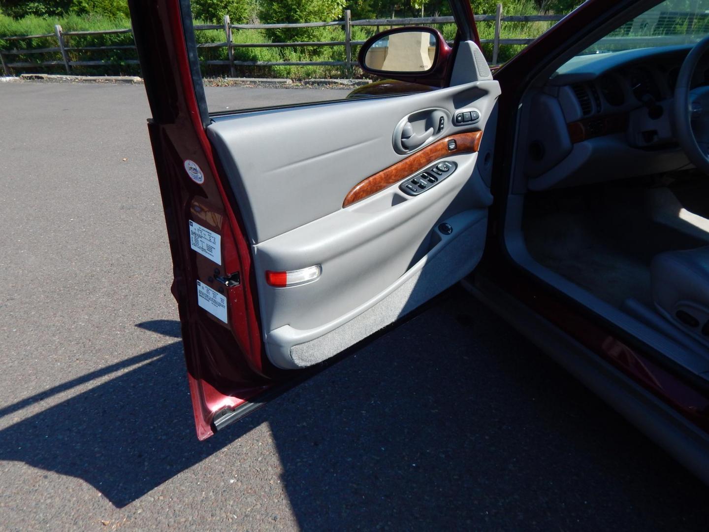 2002 Red /Gray Leather Buick LeSabre Limited (1G4HR54K12U) with an 3.8L V6 OHV 12V engine, 4-Speed Automatic Overdrive transmission, located at 6528 Lower York Road, New Hope, PA, 18938, (215) 862-9555, 40.358707, -74.977882 - Here we have a great running and driving Buick Lesabre with a 3.8L V6 putting power to the front wheels via a smooth shifting automatic transmission. Options include: gray leather, dual power seats, dual climate controls, AM/FM/CD/TAPE radio, cruise control, tilt steering wheel, heated front seats, - Photo#14