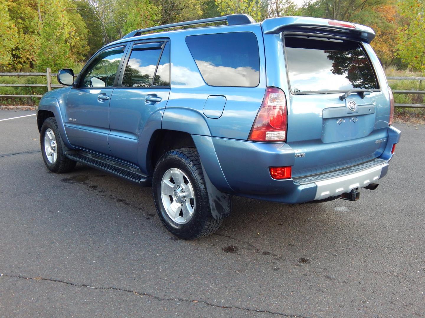 2004 Blue /Gray Cloth Toyota 4Runner Sport Edition 4WD (JTEBU14R340) with an 4.0L V6 DOHC 24V engine, Automatic transmission, located at 6528 Lower York Road, New Hope, PA, 18938, (215) 862-9555, 40.358707, -74.977882 - Here we have a 2004 Toyota 4 runner with a 4.0L V6 putting power to a 4x4 automatic transmission. Options include: gray cloth, A/C, heat, AM/FM/CD/TAPE radio, rear sliding glass, sunroof, cruise control, power windows/locks/mirrors, JBL speakers, tilt steering wheel, roof rack, running boards, tow h - Photo#2