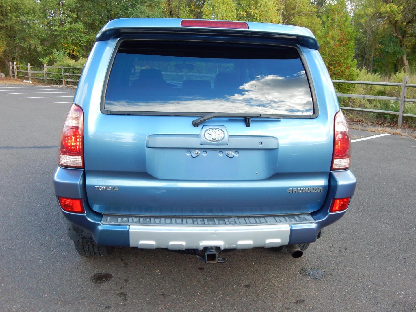 2004 Blue /Gray Cloth Toyota 4Runner Sport Edition 4WD (JTEBU14R340) with an 4.0L V6 DOHC 24V engine, Automatic transmission, located at 6528 Lower York Road, New Hope, PA, 18938, (215) 862-9555, 40.358707, -74.977882 - Here we have a 2004 Toyota 4 runner with a 4.0L V6 putting power to a 4x4 automatic transmission. Options include: gray cloth, A/C, heat, AM/FM/CD/TAPE radio, rear sliding glass, sunroof, cruise control, power windows/locks/mirrors, JBL speakers, tilt steering wheel, roof rack, running boards, tow h - Photo#7