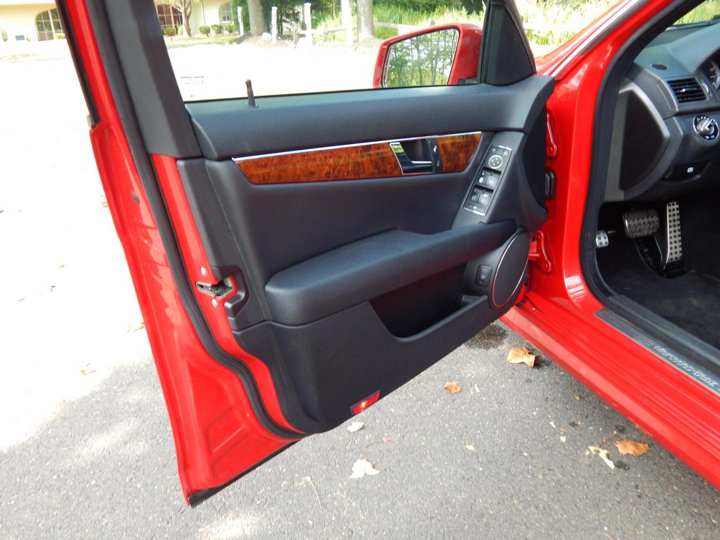 2010 RED /Black Leather Mercedes-Benz C-Class C300 4MATIC Sport Sedan (WDDGF8BB9AR) with an 3.0L V6 DOHC 24V engine, 7-Speed Automatic transmission, located at 6528 Lower York Road, New Hope, PA, 18938, (215) 862-9555, 40.358707, -74.977882 - Photo#15