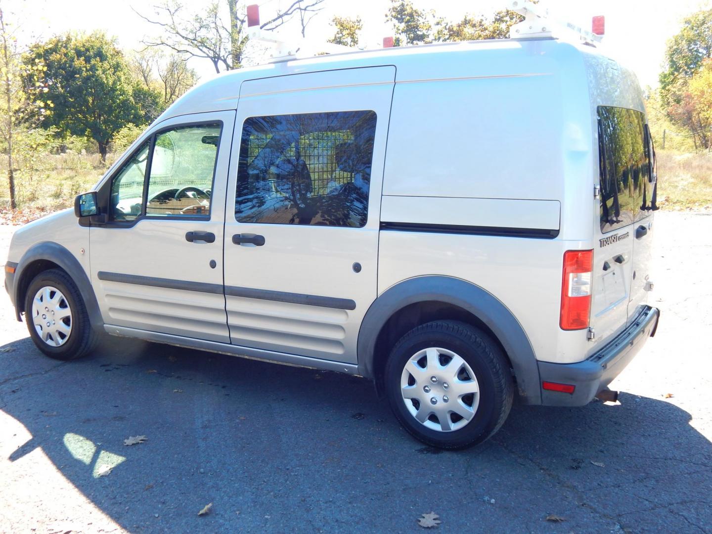 2013 Silver /Gray Cloth Ford Transit Connect XL (NM0LS6AN3DT) with an 2.0L L4 DOHC 16V engine, 4-Speed Automatic transmission, located at 6528 Lower York Road, New Hope, PA, 18938, (215) 862-9555, 40.358707, -74.977882 - Here we have a 2013 Transit Connect XL with a 2.0L 4 cylinder engine putting power to the front wheels via a smooth shifting automatic transmission. Options include: gray cloth, heat and A/C, AM/FM/CD/AUX radio, roll up windows, front defrost, separating rear wall, 2 sliding side doors with glass, 2 - Photo#0