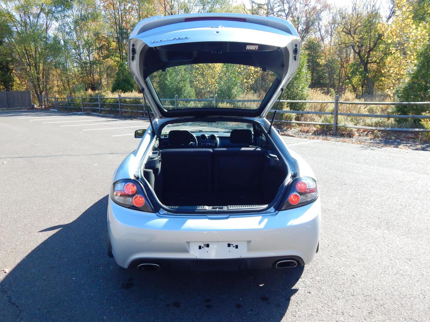 2008 Silver /Black Cloth Hyundai Tiburon GS (KMHHM66D78U) with an 2.0L L4 DOHC 16V engine, Manual transmission, located at 6528 Lower York Road, New Hope, PA, 18938, (215) 862-9555, 40.358707, -74.977882 - Here we have a very fun driving Hyundai Tiburon GS with a 2.0L 4 cylinder engine putting power to the front wheels via a smooth shifting 5 speed manual transmission. Options include: black cloth, heat, A/C, Kenwood radio, tilt steering wheel, power windows, power locks, power windows, fog lights, re - Photo#12