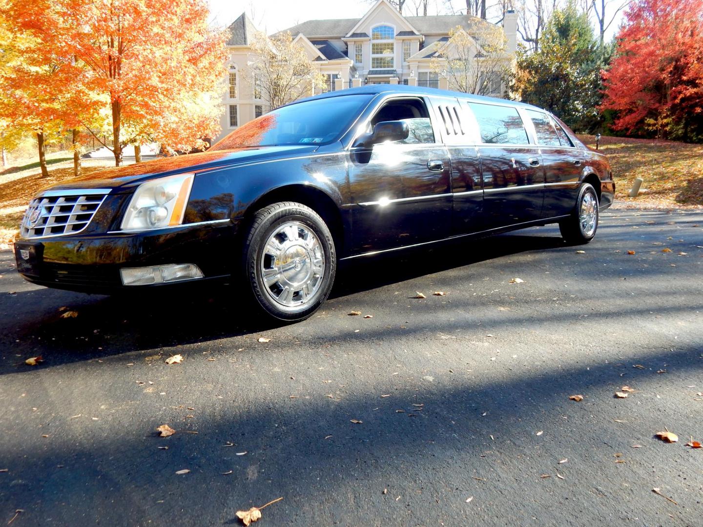 2011 Black /Black Leather Cadillac DTS Base (1GE9K9C61BU) with an 4.6L V8 DOHC 32V engine, 4-Speed Automatic transmission, located at 6528 Lower York Road, New Hope, PA, 18938, (215) 862-9555, 40.358707, -74.977882 - Here we have a very cool, low millage Cadillac DTS Pro Coachbuilder Limousine with a 4.6L V8 putting power to the front wheels via a smooth shifting automatic transmission. This limo comes ready to use for private use and/or Uber/Lift approved. This Cadillac has brand new tires, new Carplay navigati - Photo#1