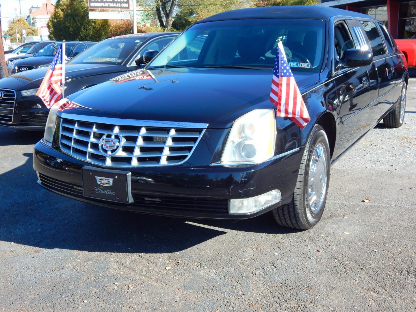 2011 Black /Black Leather Cadillac DTS Base (1GE9K9C61BU) with an 4.6L V8 DOHC 32V engine, 4-Speed Automatic transmission, located at 6528 Lower York Road, New Hope, PA, 18938, (215) 862-9555, 40.358707, -74.977882 - Here we have a very cool, low millage Cadillac DTS Pro Coachbuilder Limousine with a 4.6L V8 putting power to the front wheels via a smooth shifting automatic transmission. This limo comes ready to use for private use and/or Uber/Lift approved. This Cadillac has brand new tires, new Carplay navigati - Photo#34