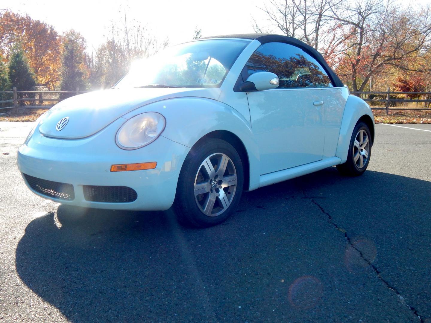 2006 Blue /Black leather Volkswagen New Beetle 2.5L Convertible (3VWRF31Y66M) with an 2.5L L5 DOHC 20V engine, Automatic transmission, located at 6528 Lower York Road, New Hope, PA, 18938, (215) 862-9555, 40.358707, -74.977882 - Here we have a VW Beetle with a 2.5L 5 cylinder engine putting power to the front wheels via an automatic transmission. Options include: black leather, AC/HEAT, heated front seats, AM/FM/SAT/CD radio, tilt steering wheel, cruise control, power windows/locks/mirrors and 16 inch alloy wheels. 11/24 Pa - Photo#0