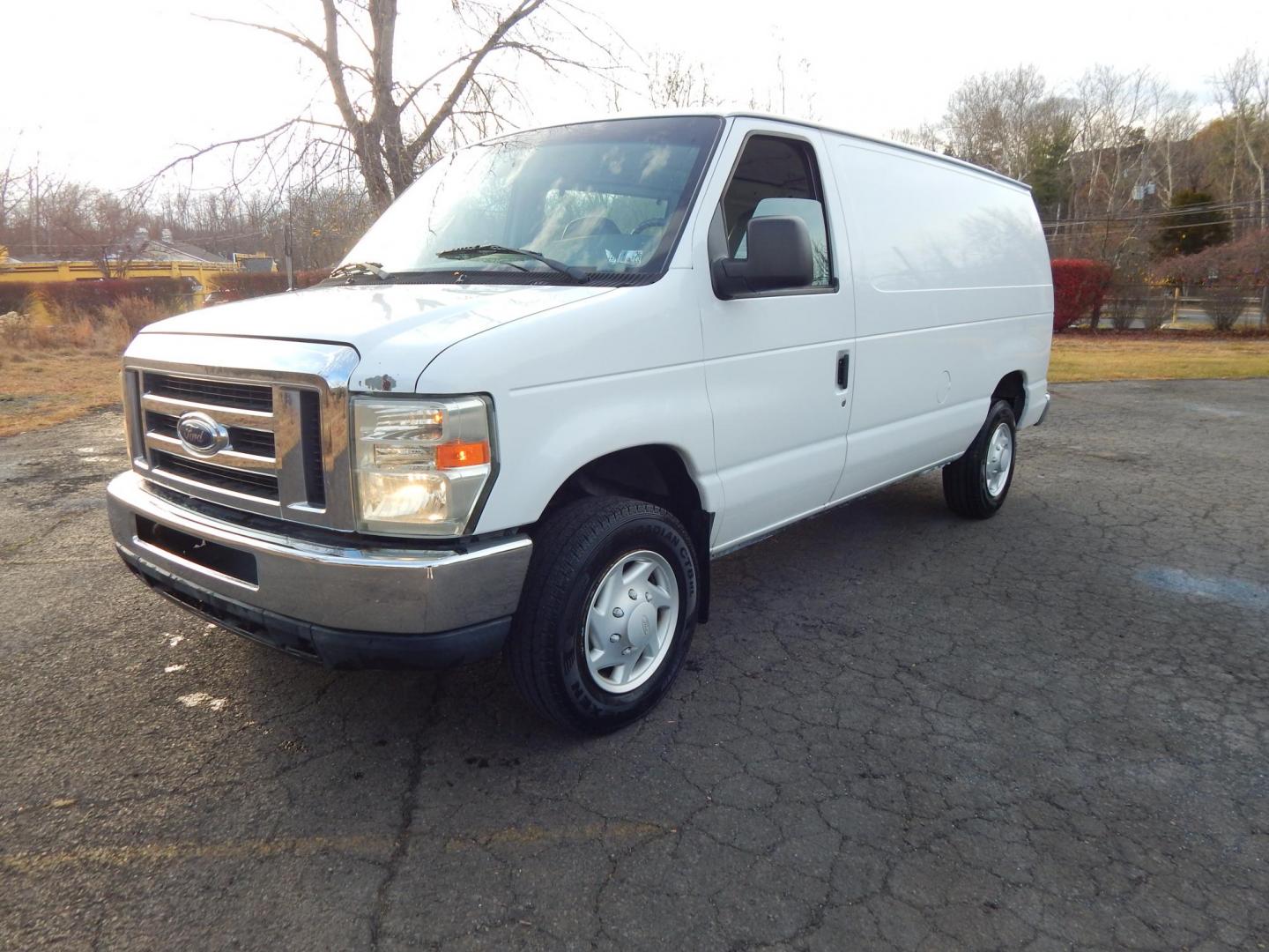 2008 White /Gray Leather Ford E-Series Van E-150 (1FTNE14W18D) with an 4.6L V8 SOHC 16V engine, 4-Speed Automatic Overdrive transmission, located at 6528 Lower York Road, New Hope, PA, 18938, (215) 862-9555, 40.358707, -74.977882 - Here we have a low mileage, 2008 Ford E-150 cargo van with a 4.6L V8 putting power to the rear wheels via an automatic transmission. Options include: gray leather, AM/FM radio, A/C, heat, cruise control, tilt steering wheel, power windows/locks/mirrors, 2 sets of keys, 16 inch wheels with 4 Nexen Ro - Photo#0