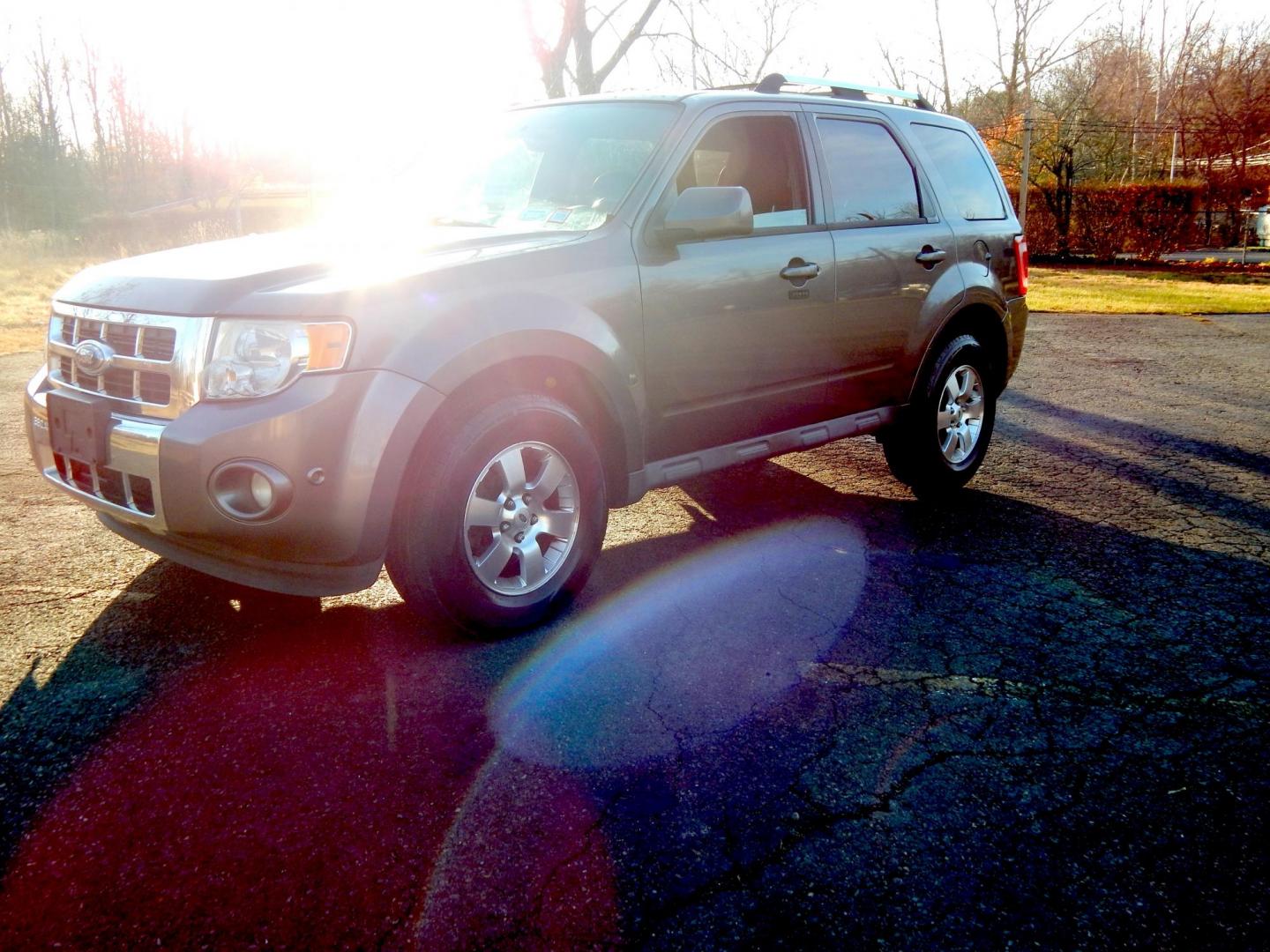 2012 Gray /Black Leather Ford Escape Limited 4WD (1FMCU9EG8CK) with an 3.0L V6 DOHC 24V engine, 6-Speed Automatic transmission, located at 6528 Lower York Road, New Hope, PA, 18938, (215) 862-9555, 40.358707, -74.977882 - Here we have a Ford Escape Limited with a 3.0L V6 putting power to an all wheel drive automatic transmission. Options include: black leather, power drivers seat, heated front seats, dual climate, AM/FM/CD/AUX/SIRIUS radio, cruise control, sunroof, automatic headlights, power windows/locks/mirrors, r - Photo#1