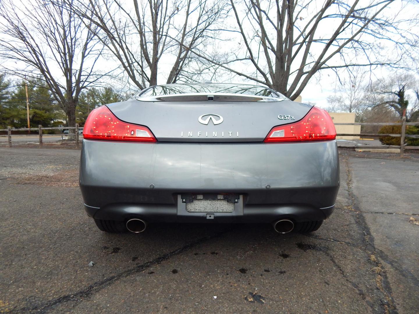 2013 Gray /Black leather Infiniti G Coupe x AWD (JN1CV6ELXDM) with an 3.7L V6 DOHC 24V engine, 5-Speed Automatic transmission, located at 6528 Lower York Road, New Hope, PA, 18938, (215) 862-9555, 40.358707, -74.977882 - Here we have very fun driving, ONE OWNER, Infiniti G37X with a 3.7L V6 putting power to all four wheels via an automatic transmission. Options include: black leather, dual power seats, heated front seats, dual climate controls, cruise control, power tilt steering wheel, sunroof, automatic headlights - Photo#9