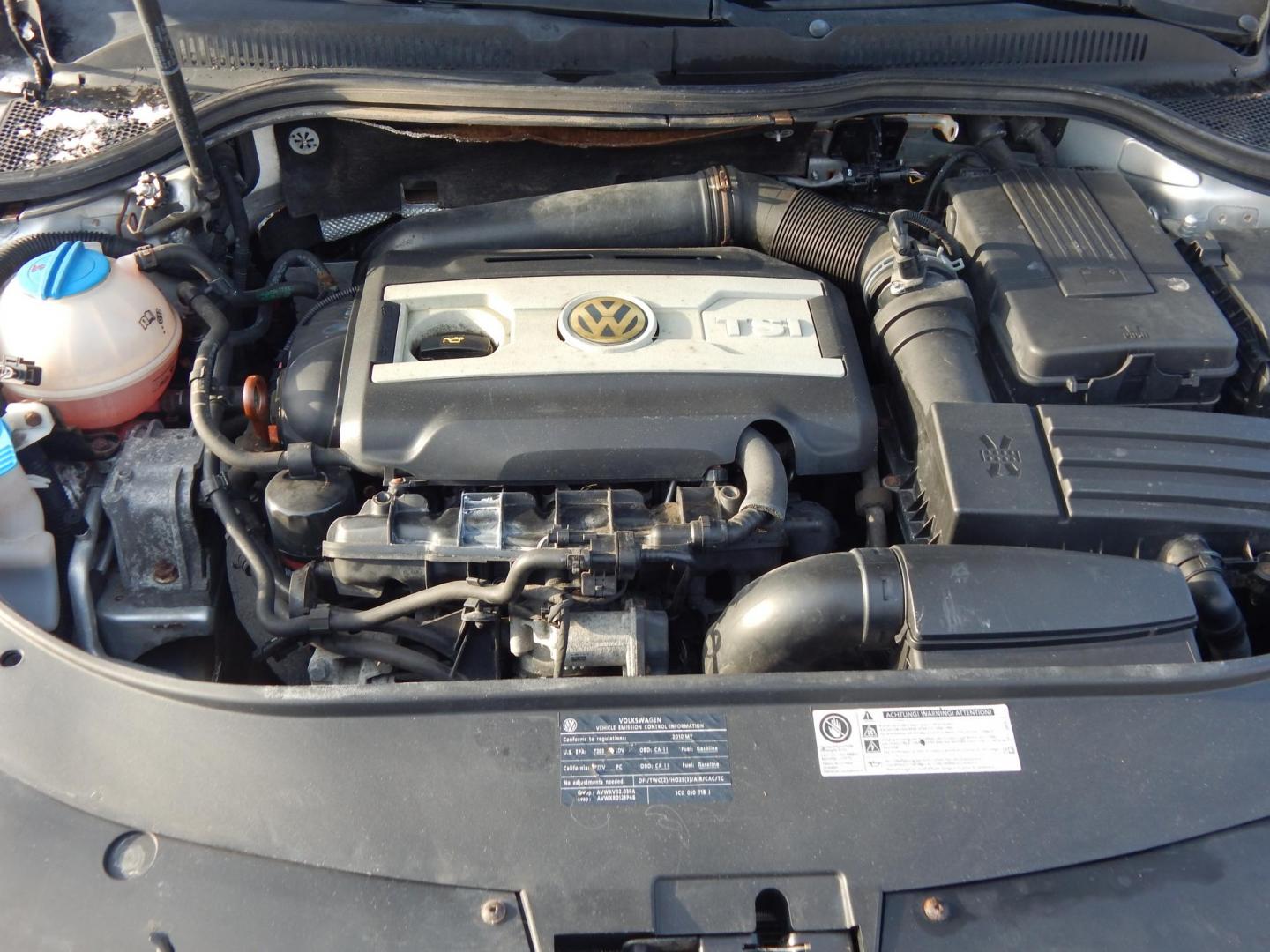 2010 Silver /Black Leather Volkswagen CC Sport (WVWNP7AN4AE) with an 2.0L L4 DOHC 16V TURBO engine, 6 Speed Manual transmission, located at 6528 Lower York Road, New Hope, PA, 18938, (215) 862-9555, 40.358707, -74.977882 - Photo#11