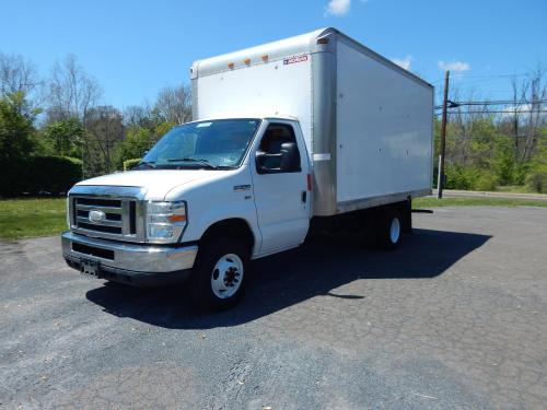 2014 Ford E-Series Van E-350 Super Duty