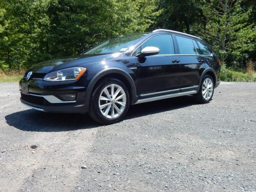 2017 Volkswagen Golf Alltrack TSI S 4 Motion